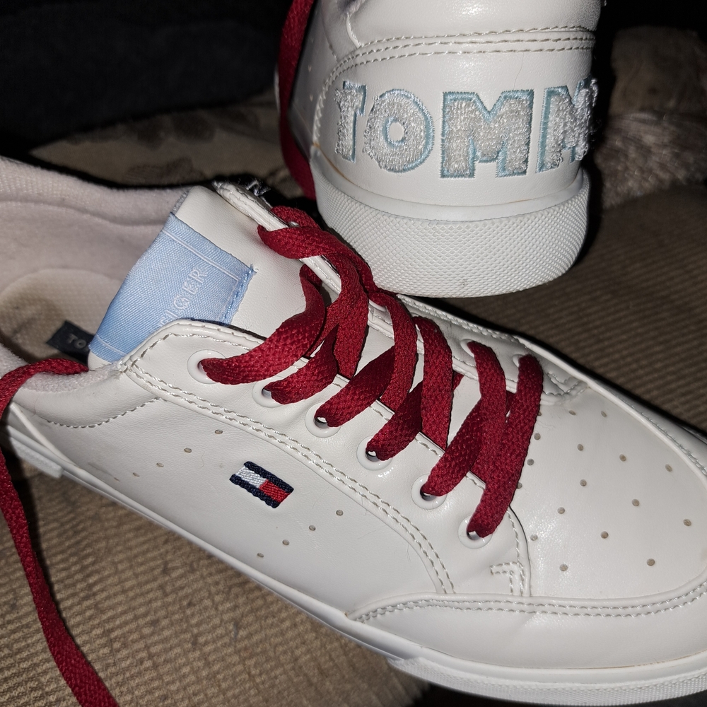 Tommy Hilfiger White Sneakers with Red Laces